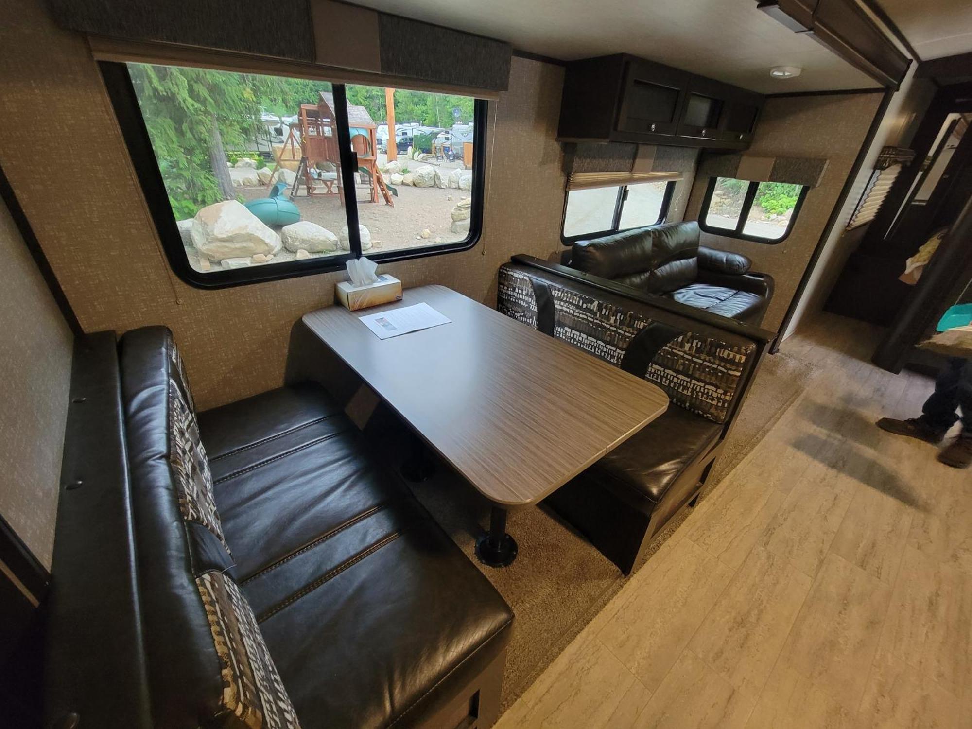 רבלסטוק Noah'S Ark Campground מראה חיצוני תמונה
